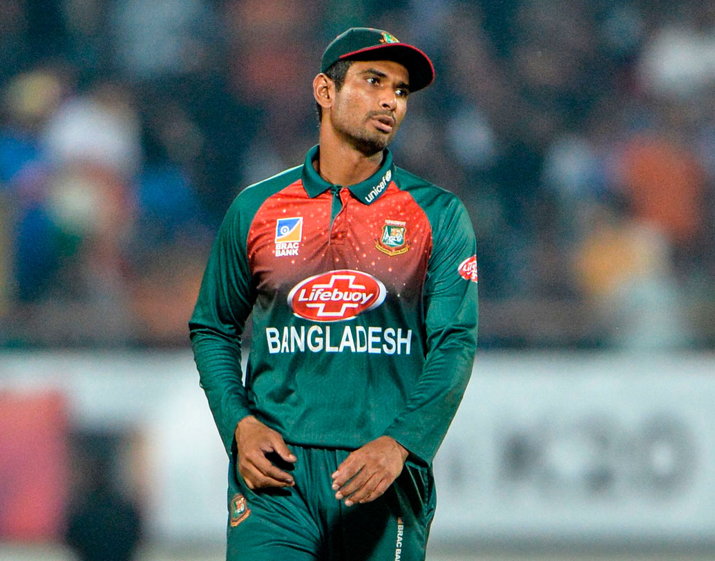 রাজকোটে কোনও সময়ই ভারতকে চাপে ফেলতে পারেননি মুশফিকুররা। বিপক্ষের উপর চাপ সৃষ্টি না করতে পারলে ম্যাচের দখল নিজেদের দিকে আনাটা বেশ কঠিন হয়ে পড়ে। তবে সেই কাজটাই করতে পারেনি বাংলাদেশ।