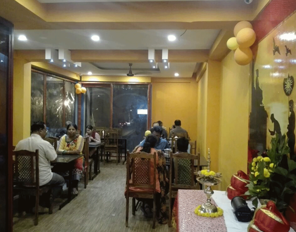 সব মিলিয়ে মোট ১১টা শাখা খুলেছেন তিনি। বিশ্ব জুড়ে আরও অনেক আউটলেট খোলার স্বপ্ন রয়েছে জয়ন্তীর। তাঁর ইচ্ছা বিশ্বজুড়ে ‘পূর্ণব্রহ্ম’-র পাঁচ হাজার শাখা হবে।