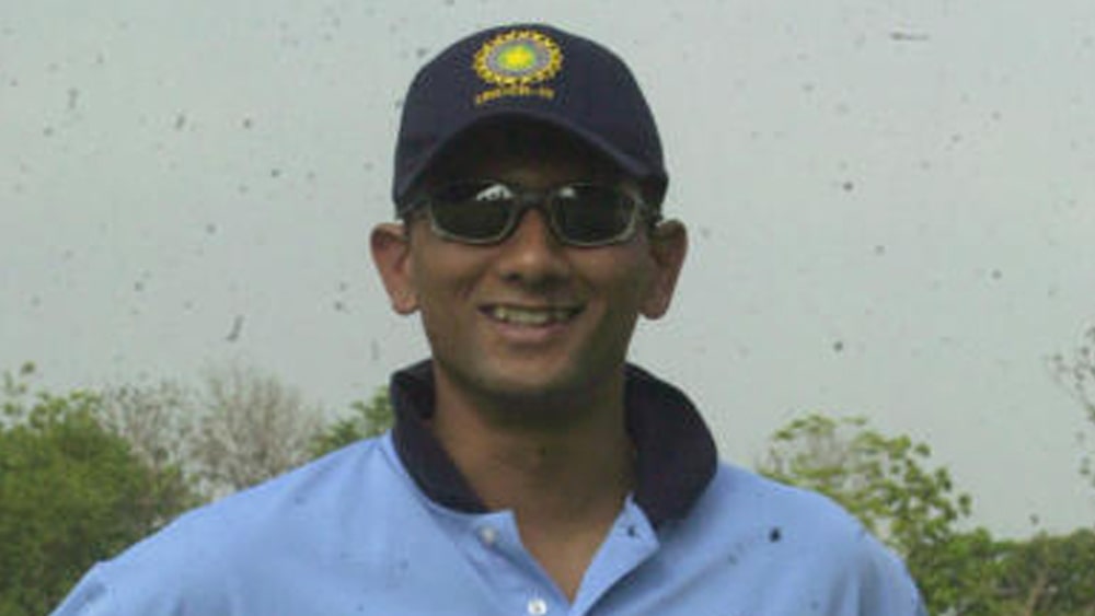 ভেঙ্কটেশ প্রসাদ: কোচ হিসেবে খেলা ছাড়ার পর দীর্ঘদিন ক্রিকেটের সঙ্গে জড়িয়ে রয়েছেন ভেঙ্কটেশ প্রসাদ। কর্নাটকের মিডিয়াম পেসার টিম ইন্ডিয়ারও কোচ হয়েছিলেন। তা ছাড়া আইপিএলে চেন্নাই সুপার কিংস, রয়্যাল চ্যালেঞ্জার্স ব্যাঙ্গালোর, কিংস ইলেভেন পঞ্জাবেরও কোচ হয়েছিলেন। ধারাভাষ্যও দেন তিনি। জুনিয়র নির্বাচকমণ্ডলীর চেয়ারম্যানও ছিলেন প্রসাদ।