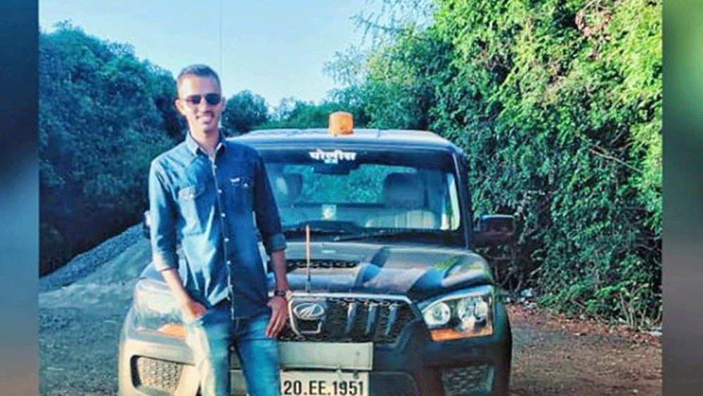 ওই জেলাশাসককে দেখেই সাধারণ মানুষের জন্য কিছু করার ইচ্ছা হয় সাফিনের মনে। ন্যাশনাল ইনস্টিটিউশন অব ইঞ্জিনিয়ারিং থেকে স্নাতক হওয়ার পর তিনি ইউপিএসসি পরীক্ষায় বসার প্রস্তুতি নিতে শুরু করেন।