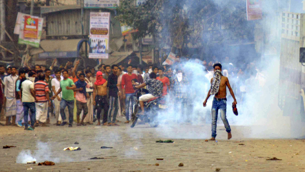 হাওড়ার বাঁকড়া সংশোধিত নাগরিকত্ব আইন ও এনআরসির প্রতিবাদে বিক্ষোভ। ছবি: পিটিআই 