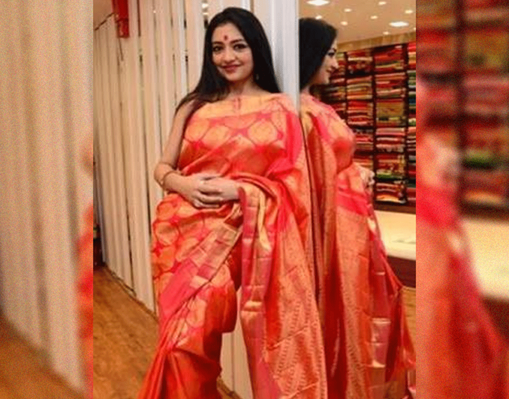 ১৪ বছর আগে ব্যবসায়ী সৌরভ চট্টোপাধ্যায়ের সঙ্গে জুনের পরিচয়। সৌরভ তখন মুম্বইয়েই থাকতেন। ২০০৩-’০৪ নাগাদ ব্যবসা সূত্রে তিনি কলকাতায় এসেছিলেন। তাঁর আগে তিনি জুনকে শুধু সংবাদপত্রেই দেখেছিলেন।