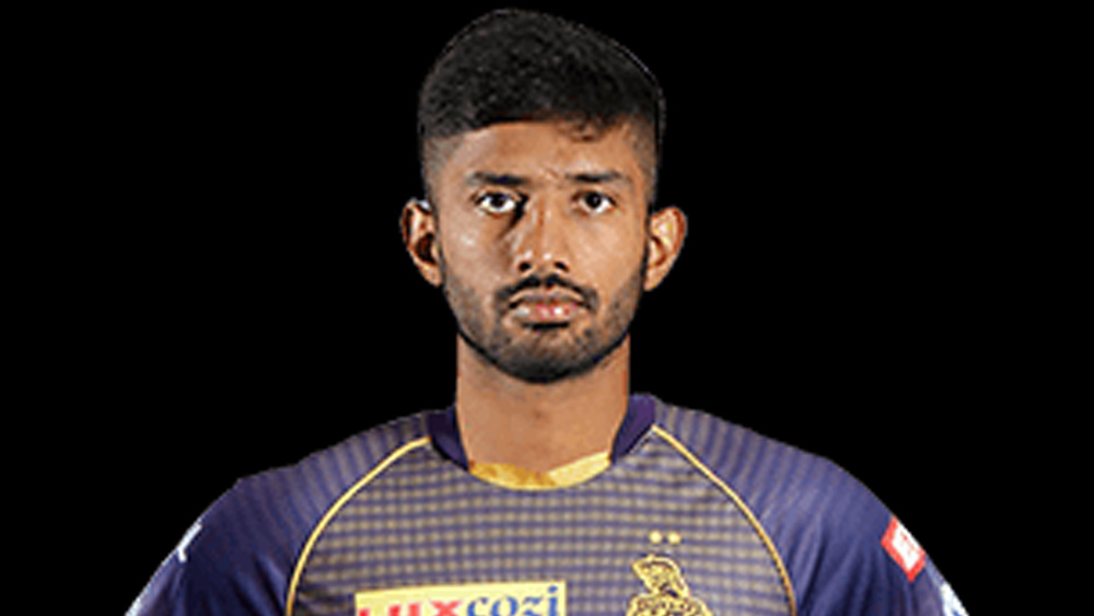 ২০১৮-১৯ মরসুমে রনজি ট্রফিতে সর্বোচ্চ স্কোরার ছিলেন মহারাষ্ট্রের রাহুল ত্রিপাঠি। আইপিএল-এ এর আগে তিনি পুণে এবং রাজস্থানের হয়ে খেলেছেন। এ বছর খেলবেন কলকাতার স্কোয়াজে। নিলামে তাঁর দর উঠেছিল ৬০ লক্ষ টাকা।