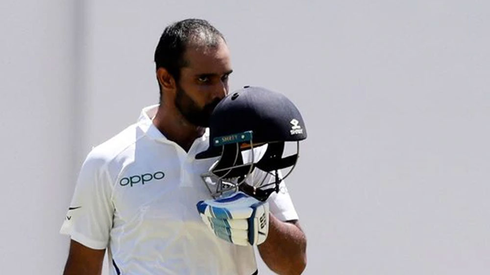 না, বিরাট কোনও ম্যাচ জিতিয়ে দেওয়ার কৃতিত্ব তিনি এখনও অর্জন করেননি। তবে মাঝে মাঝেই তাঁর ব্যাট থেকে ঝলসে ওঠে নয়নাভিরাম কিছু ক্রিকেটীয় ব্যকরণ। টি-২০-তে ভারতীয় ডান হাতি ব্যাটসম্যান হনুমা বিহারীর অবদান কিন্তু একেবারে হেলাফেলার নয়। অনূর্ধ্ব ১৯  বিশ্বকাপজয়ী দলেরও তিনি সদস্য ছিলেন। তাই অভিজ্ঞতার ভাঁড়ারও শূন্য নয়। তাঁকেও এই একাদশে রাখা যেতে পারে মিডল অর্ডারে।