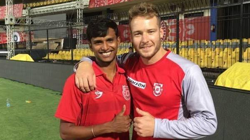 কিন্তু প্রত্যাশা জাগিয়েও জীবনের প্রথম আইপিএল অভিযানে ব্যর্থ হন নটরাজন। মোট ৬টি ম্যাচে তাঁর প্রাপ্তি মাত্র ২ টি উইকেট।