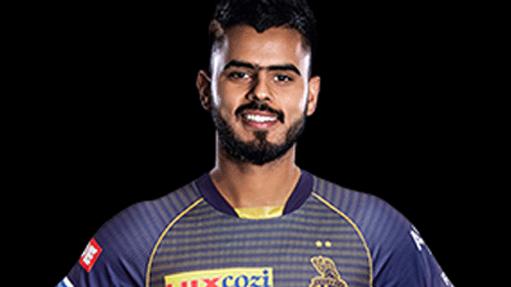 নীতীশ রানা: প্রথম শ্রেণির ক্রিকেটে রানমেশিন বলে পরিচিত নীতীশ রানা। ২০১৮ সালে তাঁকে প্রথম দলে নেয় নাইট। দিল্লির এই অলরাউন্ডারকে কলকাতা নাইট রাইডার্স রেখে দিয়েছে ৩ কোটি ৪০ লক্ষ টাকার বিনিময়ে। ব্যাটিংয়ের পাশাপাশি তিনি পার্টটাইম স্পিনারও।