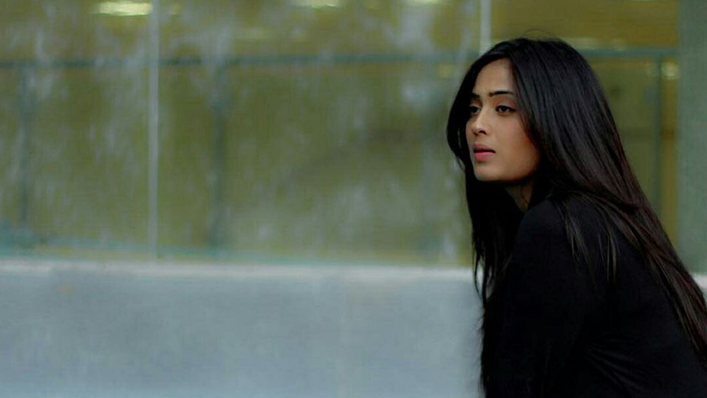 প্রথমে শ্বেতার অভিযোগ ছিল, মত্ত অবস্থায় তাঁকে মারধর করতেন অভিনব। শ্লীলতাহানি ও গালিগালাজের অভিযোগও ছিল শ্বেতার তরফে। এমনকি, তাঁর প্রথম পক্ষের মেয়ে পলকের সঙ্গে অভিনব অভব্য আচরণ করতেন বলে পুলিশকে জানান শ্বেতা।