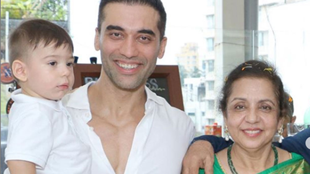 হঠাত্ তিনি কেন এ রকম সিদ্ধান্ত নিলেন? কুশলের ব্যক্তিগত জীবন বা কেরিয়ারে ইদানীং কি টানাপড়েন চলছিল?