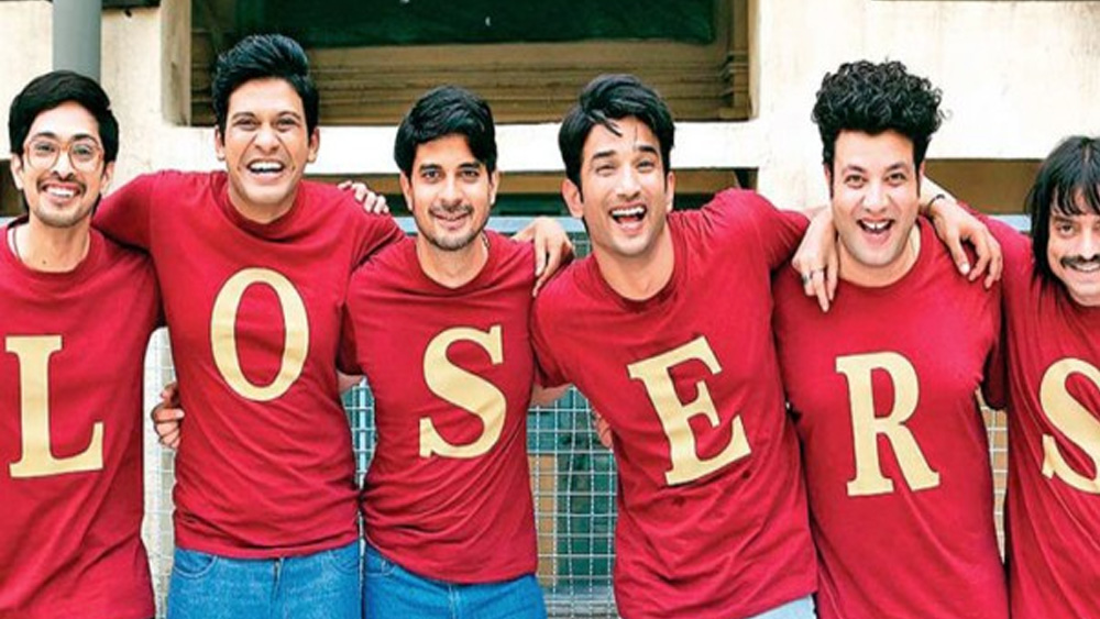 সেপ্টেম্বরে মুক্তি পায় ‘ছিছোরে’। সুশান্ত সিংহ রাজপুত, শ্রদ্ধা কপূর অভিনীত ছবিটি ২১২ কোটি টাকা লক্ষ্মীলাভ করেছে।