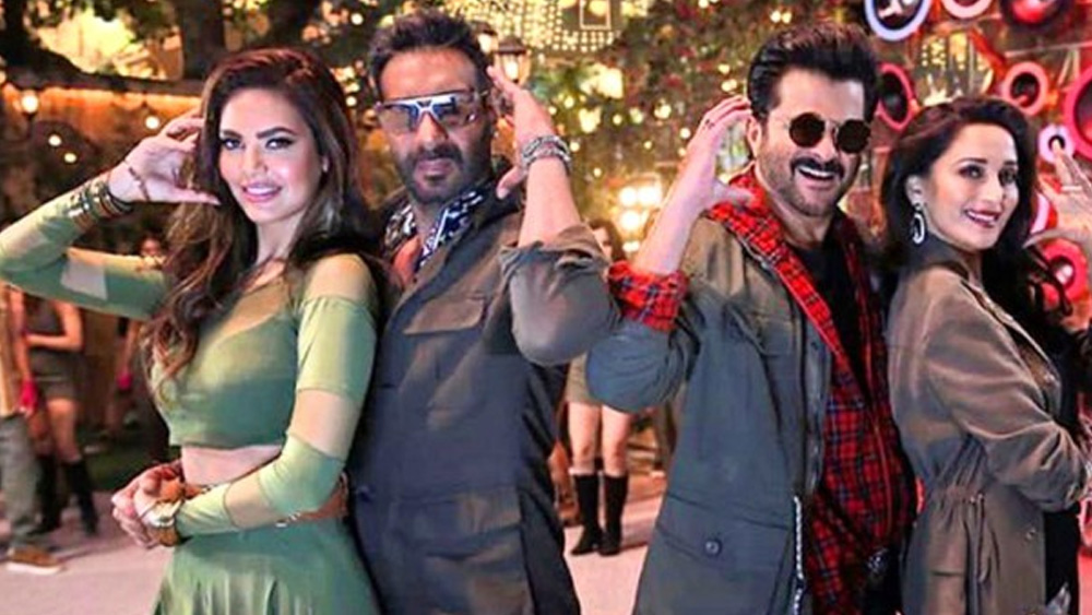 এ বছর ‘টোটাল ধামাল’-এ ফের ফিরে আসে মাধুরী ম্যাজিক। মাধুরী দীক্ষিত, অজয় দেবগণের এই ছবি ব্যবসা করেছে ২২৮ কোটি টাকার। ছবি মুক্তি পেয়েছিল ফেব্রুয়ারি মাসে।