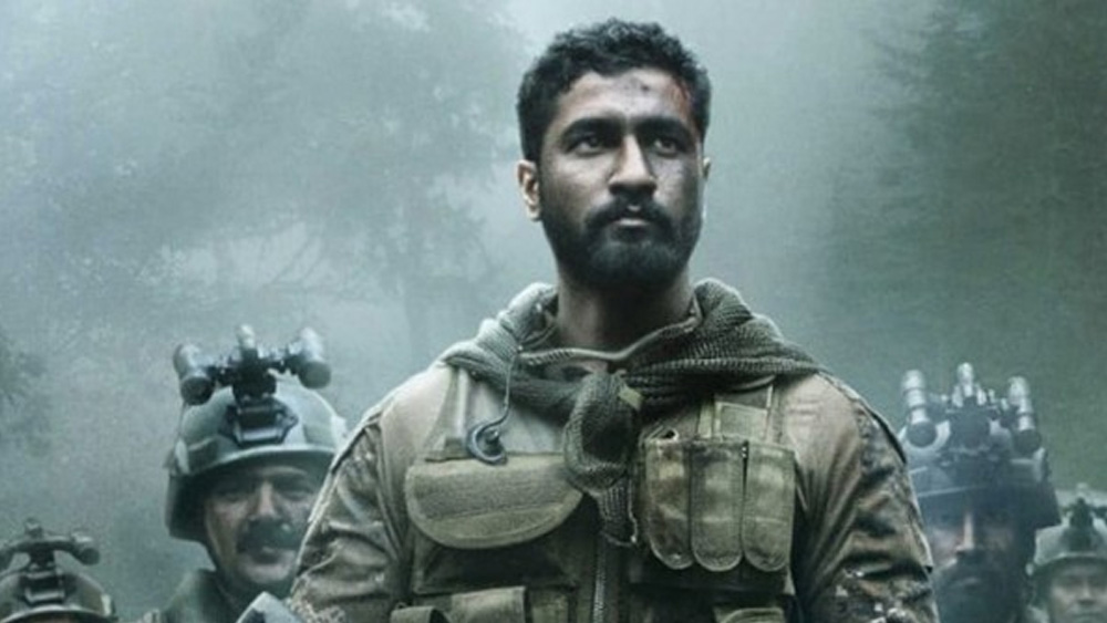 ‘উরি: দ্য সার্জিক্যাল স্ট্রাইক’-এ অভিনয়ের সুবাদে সেরা অভিনেতা হিসেবে জাতীয় পুরস্কার পেয়েছেন ভিকি কৌশল। বক্স অফিসেও প্রথমসারিতে এই ছবি। ব্যবসা করেছে ৩৪২ কোটি টাকা। ছবি মুক্তি পেয়েছিল জানুয়ারিতে।