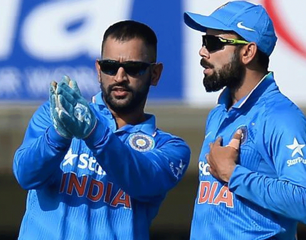 খেলোয়াড়দের তালিকায় প্রথম দশে স্থান পাননি কোনও ফুটবলার। প্রথম স্থানে রয়েছেন মহেন্দ্র সিংহ ধোনি। দ্বিতীয় স্থানে রোহিত শর্মা এবং তৃতীয় স্থানে বিরাট কোহলি। চতুর্থ স্থানে রয়েছেন শাটলার পি ভি সিন্ধু।