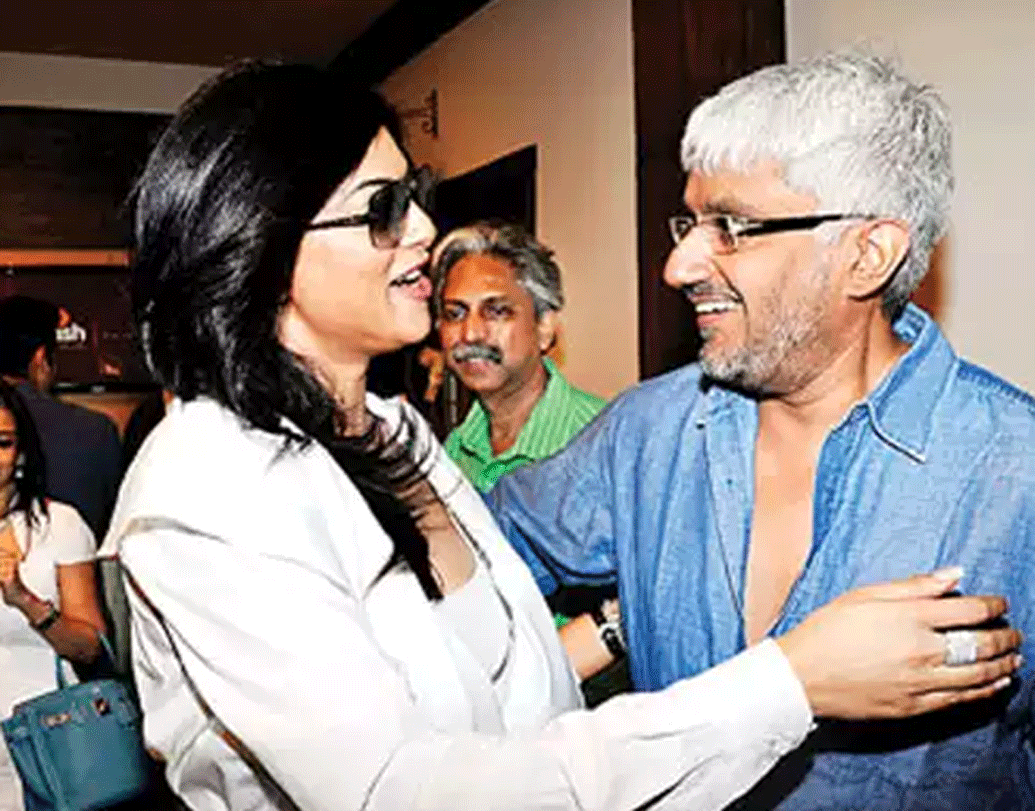 মিস ইউনিভার্স হওয়ার পর মহেশ ভট্টের ‘দস্তক’ ছবি দিয়ে বলিউডে নিজের কেরিয়ার শুরু করেন সুস্মিতা সেন। এই ছবির চিত্রনাট্য বিক্রম ভট্টের লেখা। সে সময় বিক্রম ভট্টের সঙ্গে সুস্মিতার সম্পর্ক নিয়ে অনেক জলঘোলা হয়েছিল। এক সাক্ষাত্কারে বিক্রম স্বীকার করেছিলেন, তাঁর ছেলেবেলার বান্ধবী এবং স্ত্রী অদিতির সঙ্গে ডিভোর্স হয়ে গিয়েছিল সুস্মিতার জন্য।