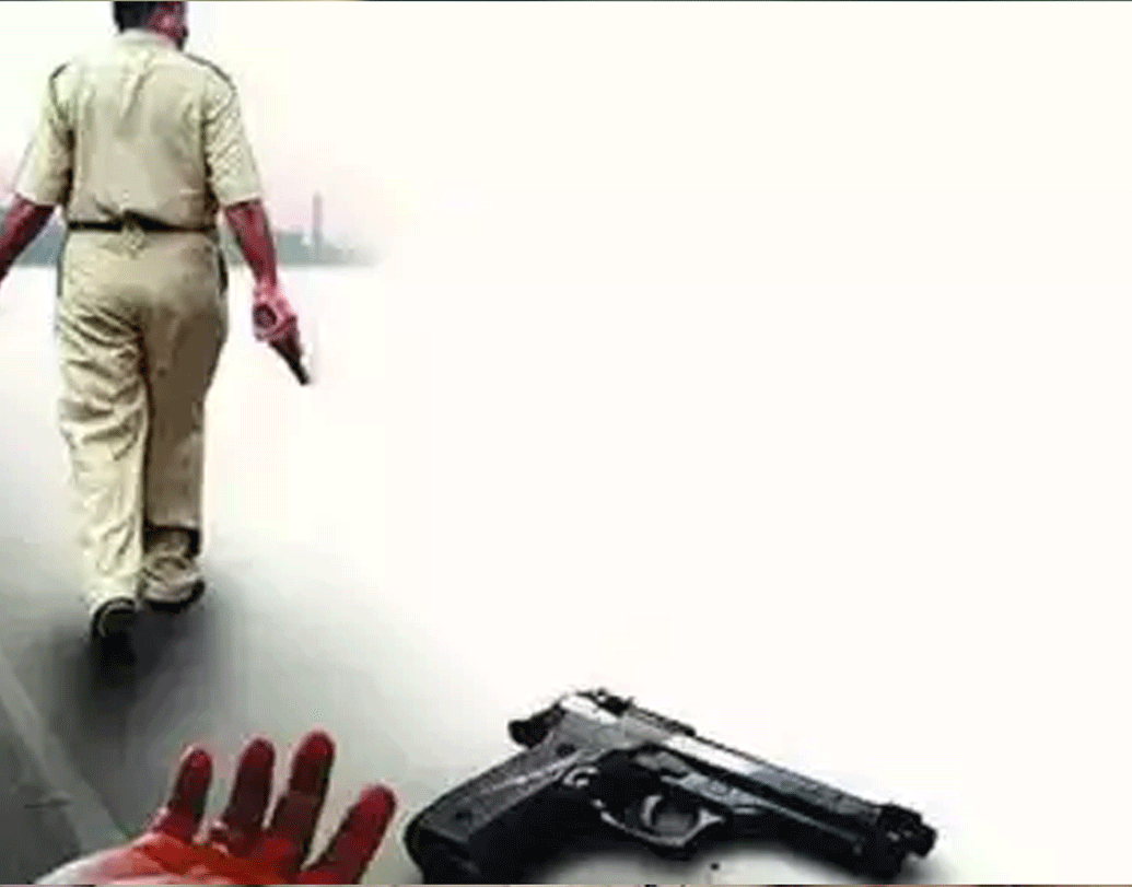 পরে তদন্তের জন্য ঘটনাস্থলে নিয়ে যাওয়া হয় তিন জনকেই। সেখানেই তাদের এনকাউন্টার করা হয়। পুলিশ দাবি করেছিল, তিন অভিযুক্তই পালানোর চেষ্টা করেছিলেন। তাই এনকাউন্টার।