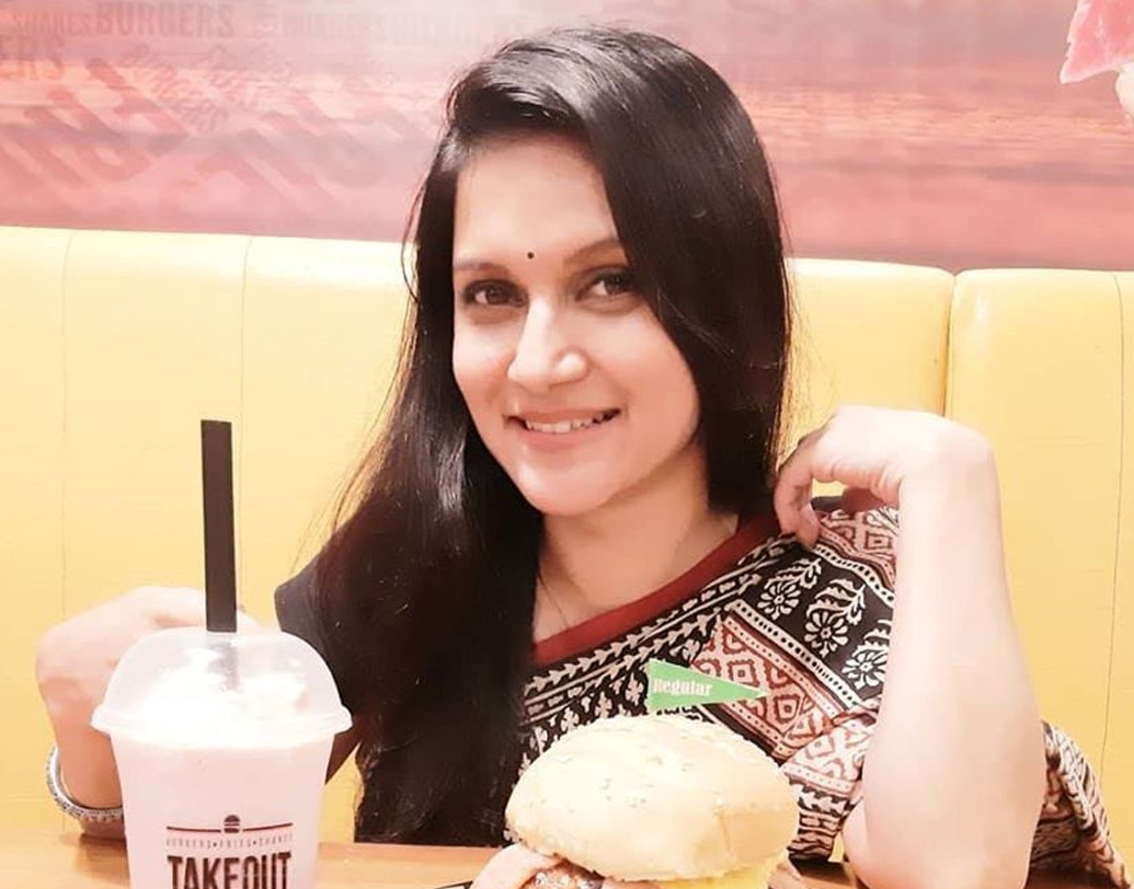 ছোট থেকেই মেধাবী মিথিলা রাষ্ট্রবিজ্ঞানে স্নাতক এবং স্নাতকোত্তর করেন ঢাকা বিশ্ববিদ্যালয় থেকে। তিনি ব্রাক ইউনিভার্সিটি থেকে দ্বিতীয় স্নাতকোত্তর করেন আর্লি চাইল্ডহুড ডেভলপমেন্ট-এ।