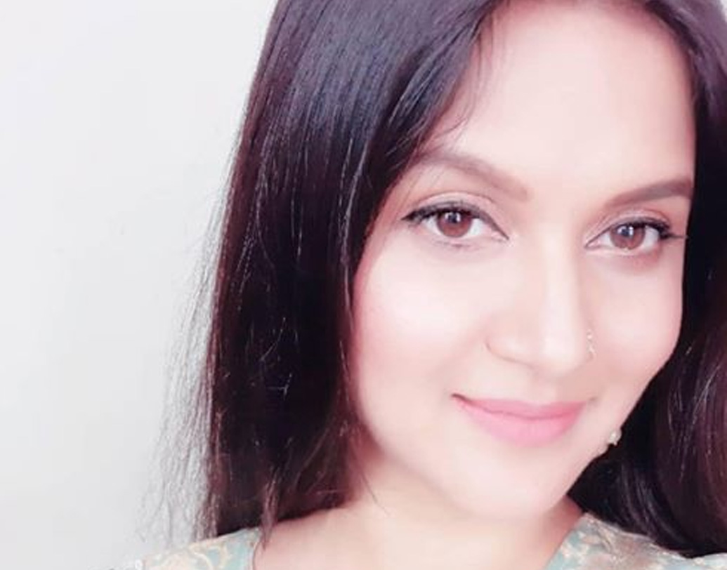 মডেলিং করতে করতেই আসে অভিনয়ের সুযোগ। মিথিলার অভিনয়ে হাতেখড়ি মিউজিক অ্যালবাম দিয়ে। এরপর টেলিফিল্ম। মিথিলার অভিনীত টেলিফিল্মগুলি বেশ জনপ্রিয় হয়।