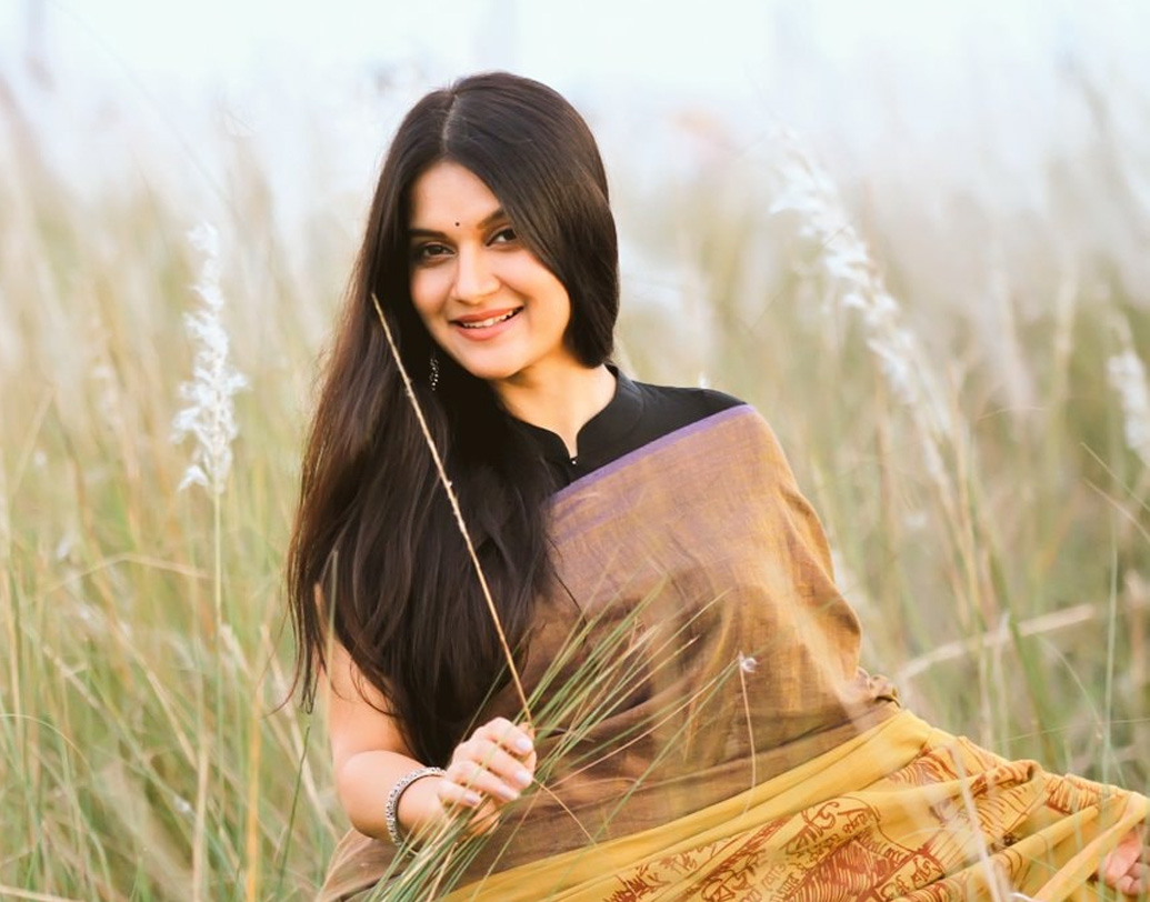 তহসান-মিথিলার এগারো বছরের দাম্পত্য ভেঙে যায় ২০১৭-এ। একটি ফেসবুক পোস্টে দু’জনে বিবাহবিচ্ছেদের কথা ঘোষণা করেন। দু’বছর একা থাকার পরে শুক্রবার, ৬ ডিসেম্বর পরিচালক সৃজিত মুখোপাধ্যায়কে বিয়ে করলেন মিথিলা। শুরু করলেন নতুন জীবন।