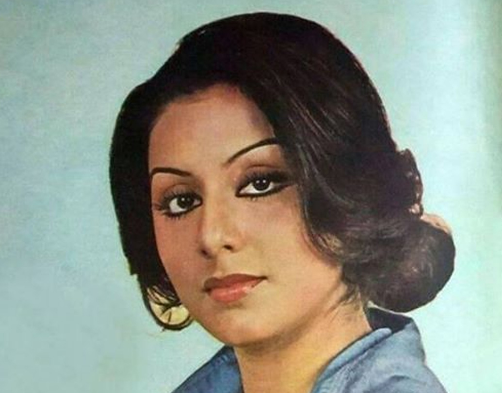 ১৯৭৬ সালে কাশ্মীরে ঋষি-নীতু শুটিং করলেন ‘কভি কভি’ ছবির। তারপরই ‘বারুদ’ ছবির শুটিংয়ে ঋষি উড়ে গেলেন প্যারিস। সেখানে গিয়ে তাঁর সবসময় নীতুর কথা মনে হতে লাগল।