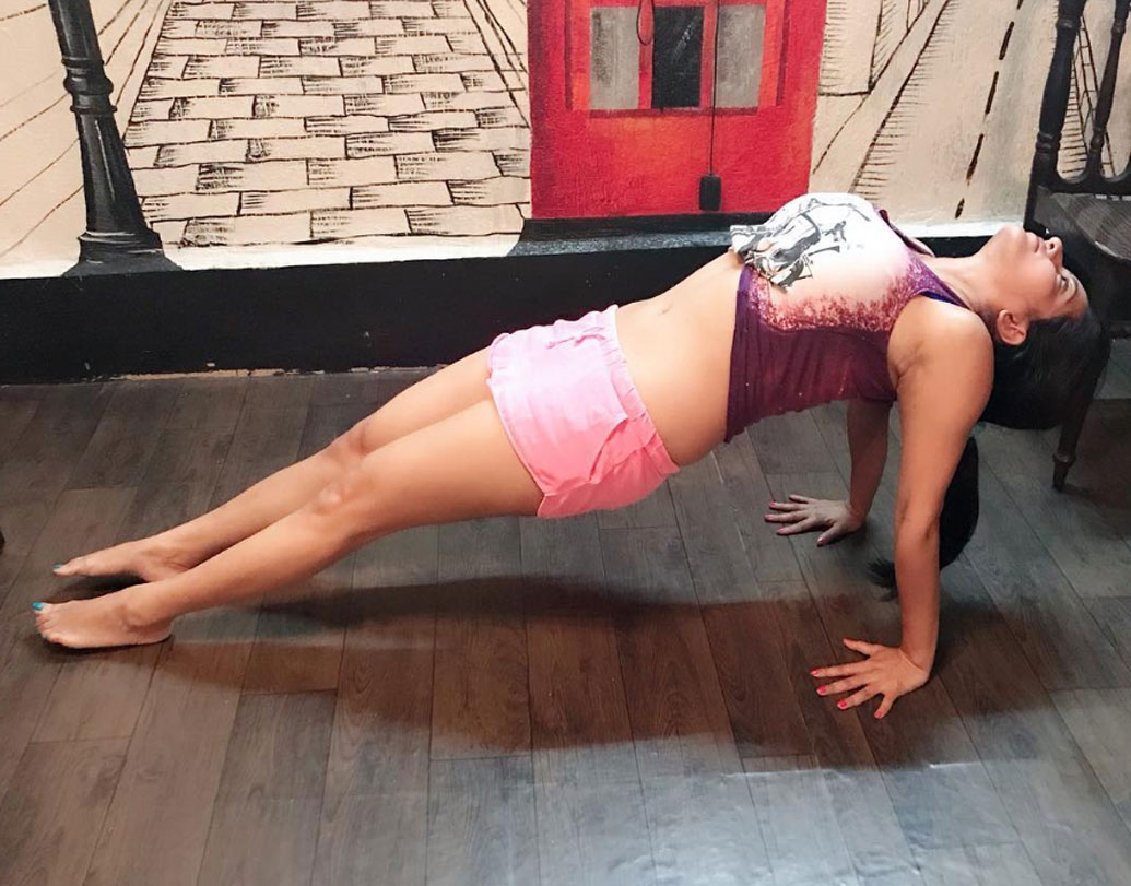 বেসরকারি চ্যানেলের একটি শোয়ে বর্তমানে কাজ করছেন তিনি।