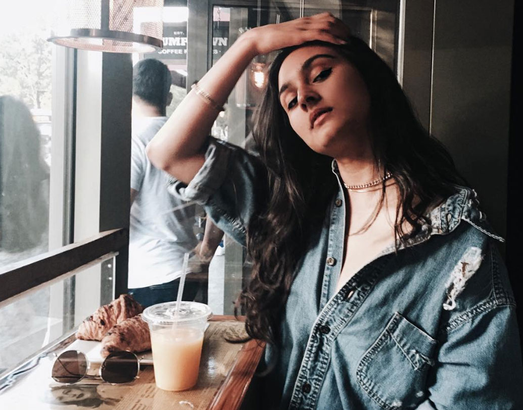 এই স্টার কিডের বাবা নৃত্যে বেশ পারদর্শী। বাবার মতো নাচে রীতিমতো দক্ষতা রয়েছে তাঁর।