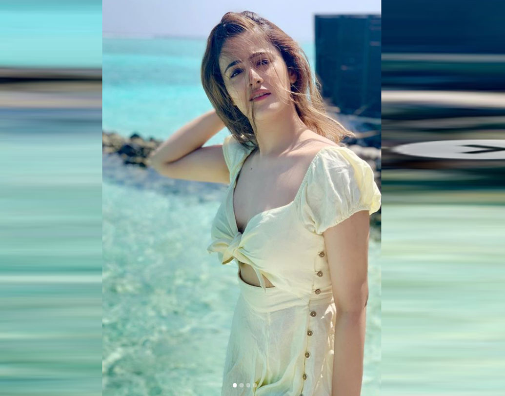 এই তরুণীর দিদি এক জন বলিউড অভিনেত্রী। তবে না, ক্যাটরিনা কইফের সঙ্গে তাঁর কোনও সম্পর্ক নেই।