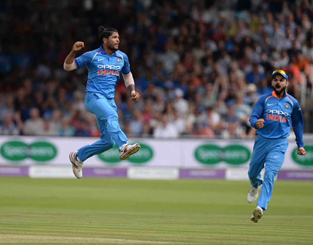 উমেশ যাদব: ভুবনেশ্বর কুমারকে বিশ্রাম দেওয়ায় সুযোগ পেলেন উমেশ। বল হাতে উমেশের দক্ষতা নিয়ে প্রশ্ন না থাকলেও, ধারাবাহিকতা নিয়ে প্রশ্ন থেকেই যায়।