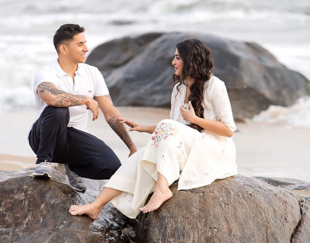 অনুষ্কার সঙ্গে রয়েছেন লিউক কুটিনহো নামে এক ব্যক্তি। তাঁর সঙ্গেই সময় কাটাচ্ছেন নায়িকা। কিন্তু লিউকের সঙ্গে অনুষ্কার কী সম্পর্ক?