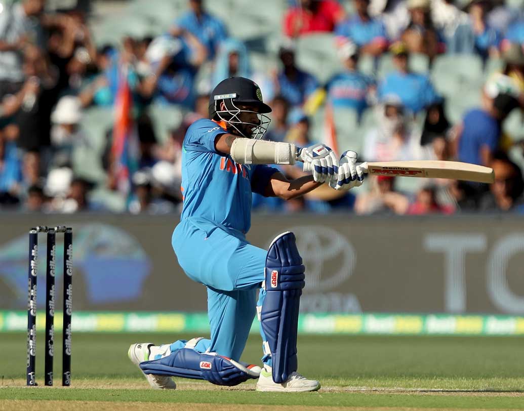 শিখর ধওয়ন: শেষ ম্যাচের আগে পর্যন্ত ৮৪.৫০ গড়ে রান করছেন। চমৎকার ফর্মে রয়েছেন ভারতের এই বাঁহাতি ওপেনার। যদিও চতুর্থ একদিনের ম্যাচে সব হিসেব-নিকেশ পাল্টে গিয়েছে।