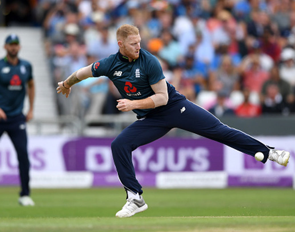 বেন স্টোকস: বিশ্বের অন্যতম সেরা অলরাউন্ডার। ৭৫টি একদিনের ম্যাচ খেলা স্টোকসের খাতায় তিনটি শতরানের পাশাপাশি পঞ্চাশের বেশি উইকেটও রয়েছে।