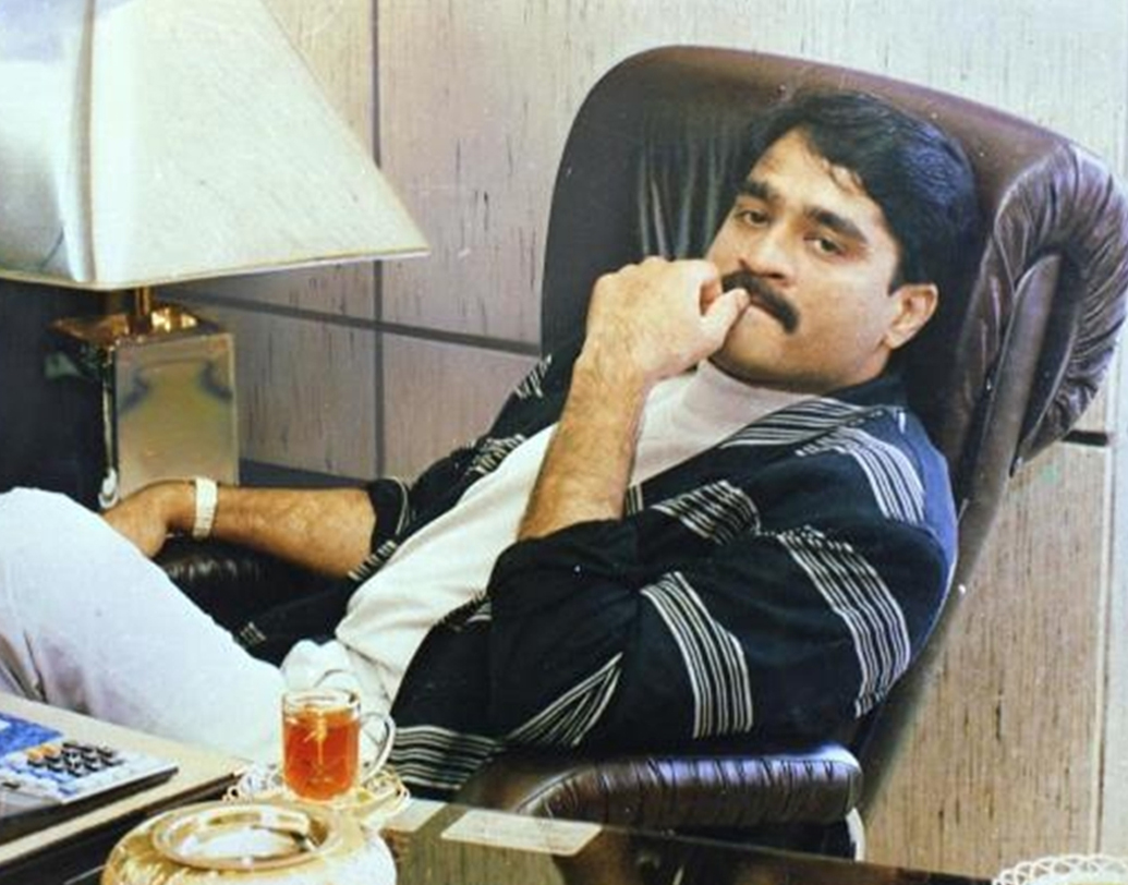 ভারতের মোস্ট ওয়ান্টেড জঙ্গি তালিকায় প্রথমেই আসে দাউদ ইব্রাহিমের নাম। ১৯৯৩ সালের মু্ম্বই হামলার মূলচক্রী ছিল দাউদ। এ ছাড়া ভারতের ড্রাগ ব্যবসার অন্যতম চক্রী সে।ইন্টারপোলের মোস্ট ওয়ান্টেড তালিকাতে দ্বিতীয় স্থানে আছে দাউদ।পাকিস্তানের নিরাপদ আশ্রয়ে থেকেই এই কার্যকলাপ চালাচ্ছেন ডি-কোম্পানির প্রধান।