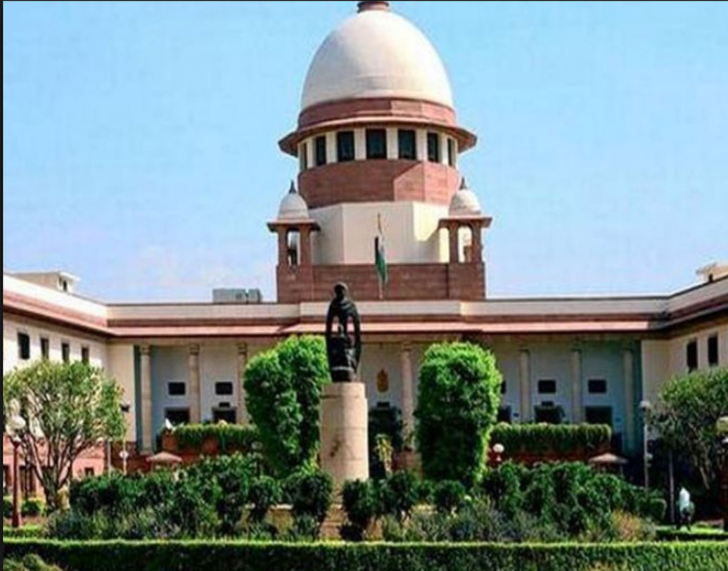 ২০১৫ সালে বিহারের উপমুখ্যমন্ত্রী হওয়ার পর তিনি মনের মতো করে এই বাংলোটিকে সাজিয়েছিলেন। কিন্তু এই বিলাসিতা বেশি দিন তাঁর ভাগ্যে জুটল না। সুপ্রিম কোর্টের নির্দেশে আপাতত বাংলো ছাড়তে হয়েছে তাঁকে।