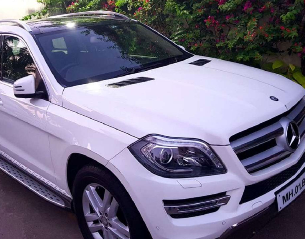 নীরব মোদী পোর্শে পানামেরার একটা পুরনো মডেল কিনেছিলেন। পুরনো মডেলের দাম সঠিক জানা যায়নি। তবে নতুন মডেলের দাম শুরু হয় ২ কোটি ৯০ লক্ষ টাকা থেকে।