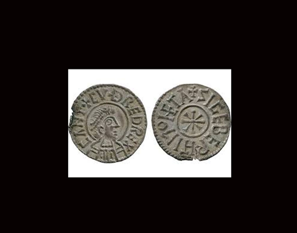 স্বর্ণমুদ্রা বুঝলেও প্রথমে তেমন পাত্তা দেননি তাঁরা। কতই বা বয়স হবে? ২০০? ৩০০? নাকি তারও কম!