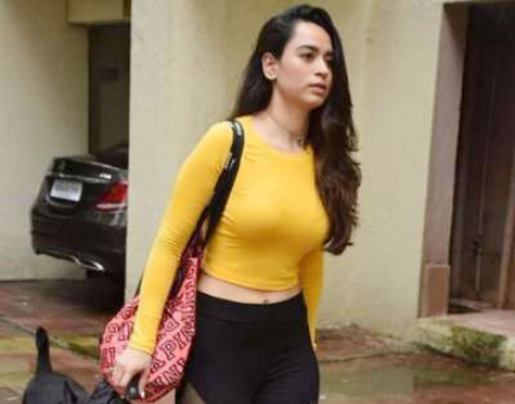 ২০১৫ সালে বলিউডে তাঁর প্রথম ফিল্ম মুক্তি পায়। ফিল্মের নাম ‘মেরুথিয়া গ্যাংস্টার’। তবে বক্স অফিসে তেমন সাফল্য পায়নি সেই ছবি।