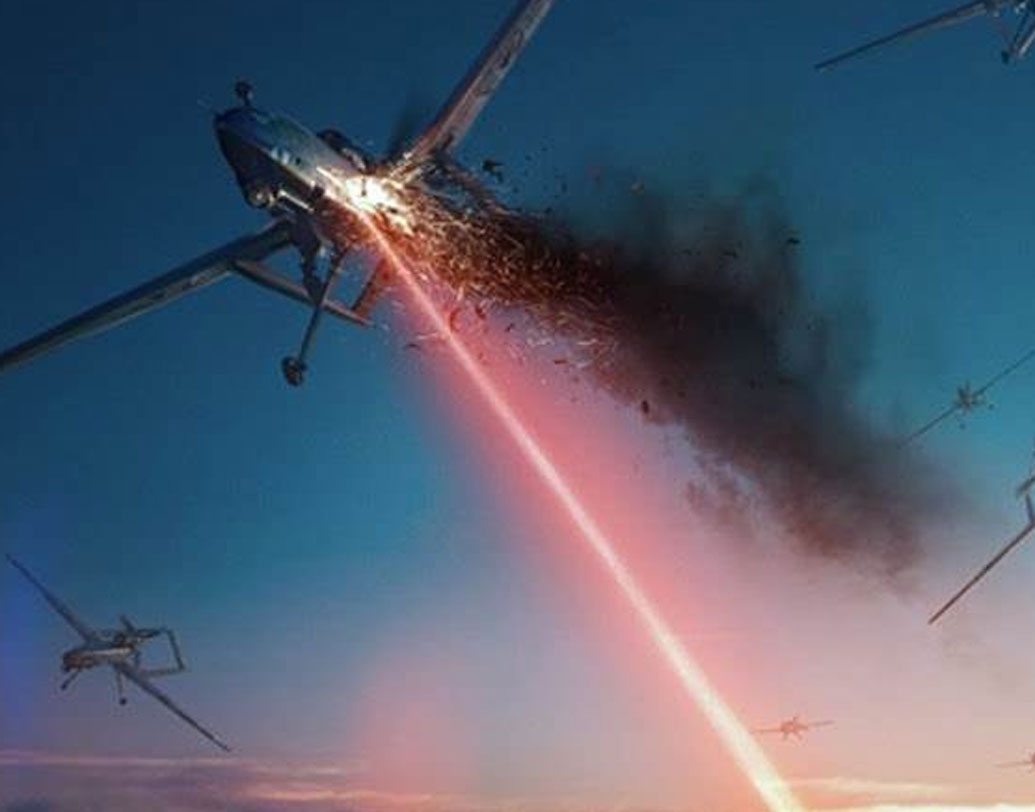 ১৯৮৫ সালে ‘কালি’ তৈরি শুরু করে ভারত। প্রথমে এর কর্মক্ষমতা সম্পর্কে খুব বেশি কিছু জানানো হয়নি। শিল্পের প্রয়োজনে ভারত নতুন প্রযুক্তির লিনিয়ার ইনজেক্টর তৈরি করছে বলে জানানো হয়েছিল। ভারতের সশস্ত্র বাহিনীতে কালির অন্তর্ভুক্তি হওয়ার পর গোটা বিশ্বের টনক নড়ে। আন্তর্জাতিক বিশেষজ্ঞদের দাবি, প্রতিপক্ষের ক্ষেপণাস্ত্রকে আকাশেই ঝলসে দেওয়ার অস্ত্র তৈরি করে ফেলেছে ভারত। (প্রতীকী ছবি)