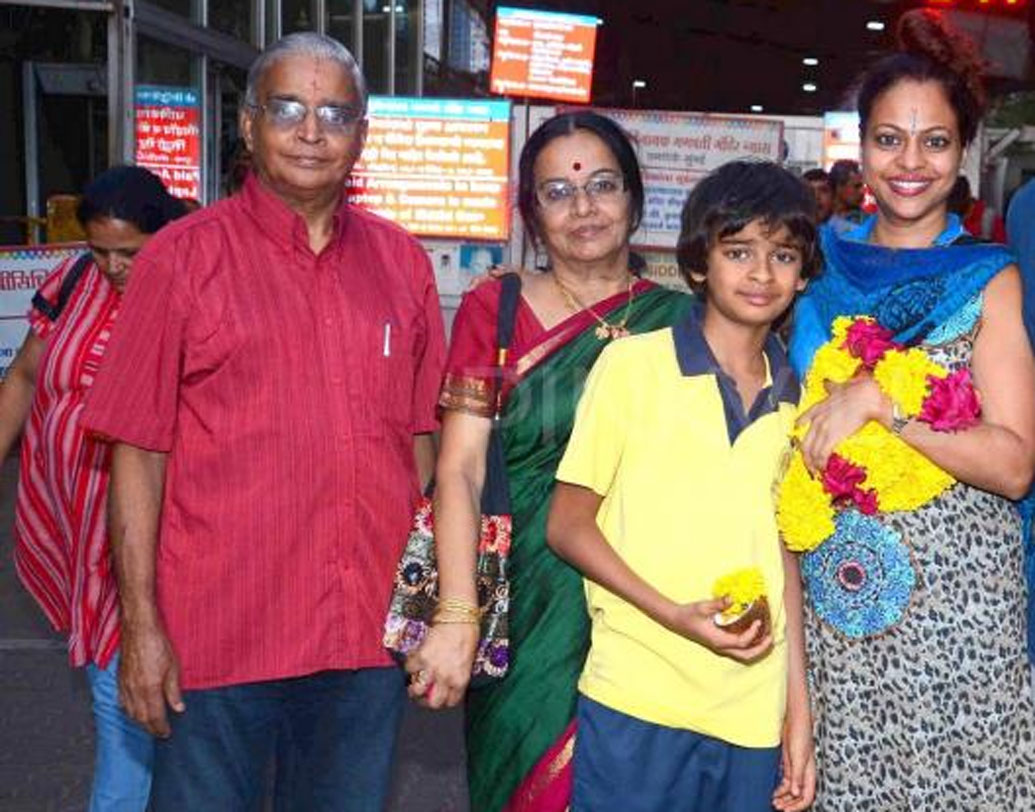 নিজের পরিবারের সঙ্গেই বড় হচ্ছে এই স্টার কিড। আপাতত সিনেমা নিয়ে ভাবার খুব একটা ইচ্ছেও তার নেই, জানিয়েছে সে।