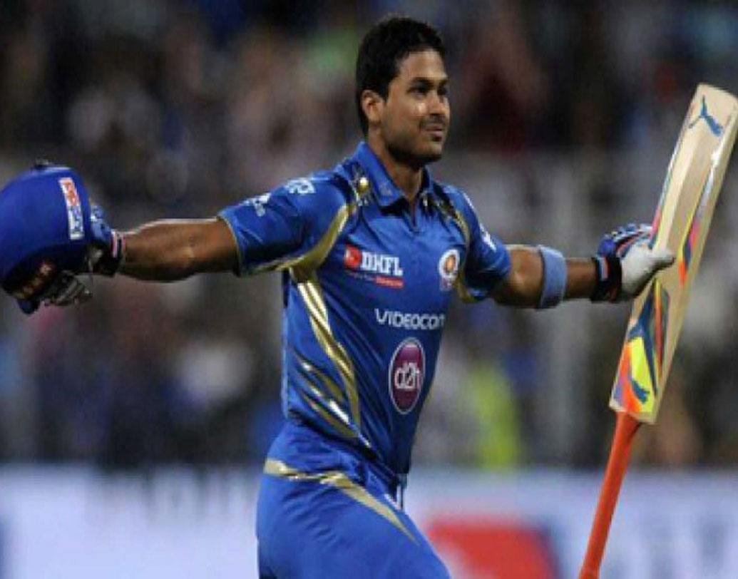 মুম্বই ইন্ডিয়ান্সের হয়ে আদিত্য তারের না খেলার সম্ভাবনাই বেশি। কারণ উইকেটকিপার হিসাবে কুইন্টন ডে কক ও ইশান কিষানের এই দায়িত্ব পালন করার কথা।