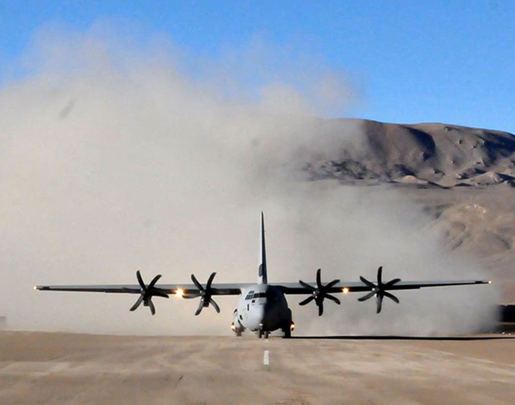 অল্প সময়ে দুর্গম এলাকায় সেনা পৌঁছে দিতে এর জুড়ি মেলা ভার।