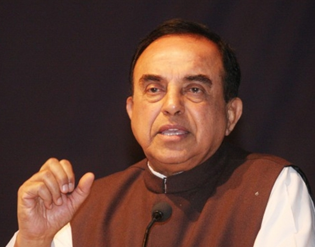 ভারতের বিরুদ্ধে নিয়ন্ত্রণরেখা লঙ্ঘনের অভিযোগ উঠলে, সকাল সাড়ে ৯টায় সংবাদমাধ্যমে বিবৃতি দেন বিজেপি সাংসদ সুব্রহ্মণ্যম স্বামী। তিনি পাক অধিকৃত কাশ্মীর ভারতের অংশ। আত্মরক্ষায় নিজের এলাকায় বোমাবর্ষণে বাধা নেই বলে মন্তব্য করেন তিনি।