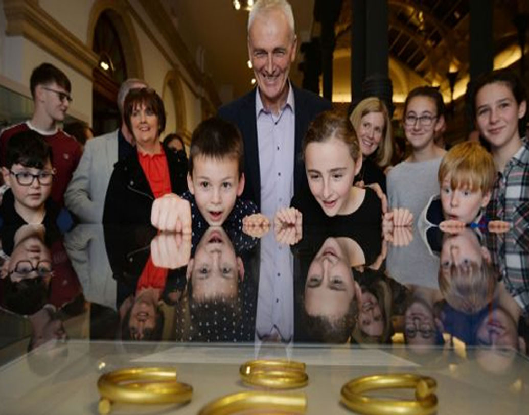 আয়ারল্যান্ডের ডাবলিনের সংগ্রহশালায় রাখা হয়েছে এটি। দর্শকরা ভিড় করছেন তা দেখার জন্য।