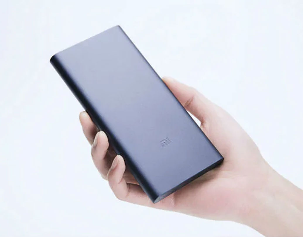 স্মার্টফোন ছাড়াও 5V/2A, 9V/2A and 12V/1.5A চার্জিং থাকায় ল্যাপটপ ও ট্যাবও চার্জ দেওয়া যাবে এতে। দাম ৯০০ টাকার কাছাকাছি।