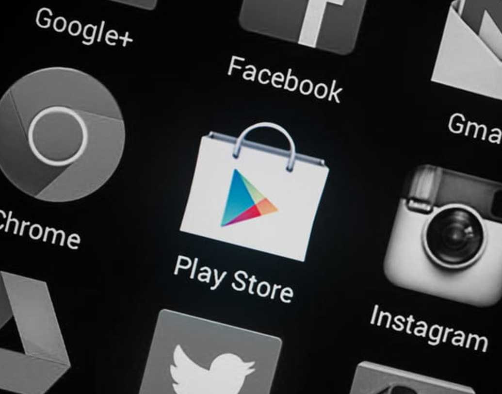 তদন্তে নেমে জানা যায়, ভারত-সহ এশিয়াতে ওই অ্যাপগুলির ব্যবহার বেশি। একবার ফোনে ইনস্টল করলে গ্রাহকের সব ছবি হাতিয়ে নেয় অ্যাপগুলি। তড়িঘড়ি প্লে-স্টোর থেকে ওই ২৯টি ক্ষতিকর অ্যাপ সরিয়ে দেওয়া হয়। তবে কারও ফোনে যদি অ্যাপ ডাউনলোড করা থাকে, সে ক্ষেত্রে গুগলের কিছু করার নেই। গ্রাহককেই আনইনস্টল করতে হবে।
