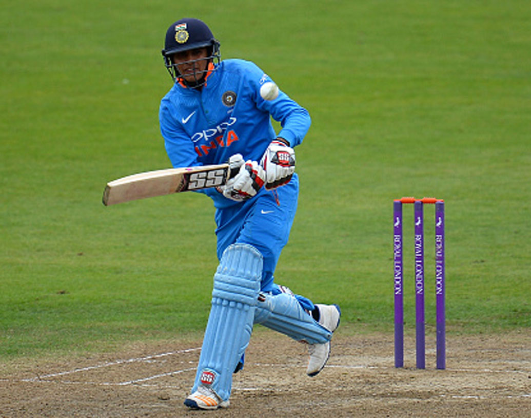 শুভমান গিল: তরুণ ভারতীয় ক্রিকেটার। নির্বাচকদের সুনজরে রয়েছেন। টি২০ ম্যাচে তিন নম্বরের জন্য গিলকে ভাবা যেতেই পারে। গত বার নাইটদের হয়ে ১৩টি ম্যাচে ২০৩ রান করেছিলেন। সম্প্রতি ভারতীয় দলেও সুযোগ পেয়েছেন।