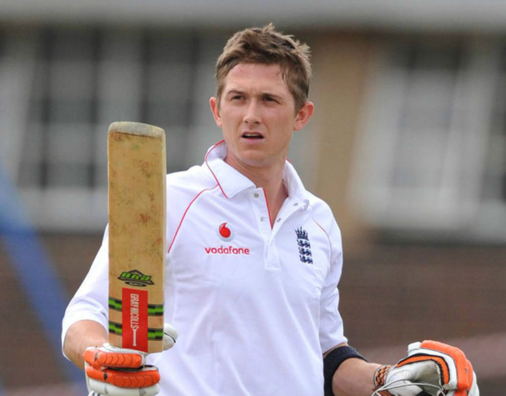 জো ডেনলি: টি ২০তে বেশ চমক সৃষ্টি করেছেন। ভিটালিটি ব্লাস্ট -এ গত বছর করেছিলেন ৪০৯ রান। স্ট্রাইক রেট ১৪৫-এর উপর। বল-ব্যাট উভয় দিক থেকে দলের পক্ষে কার্যকর ভূমিকা নিতে পারেন।