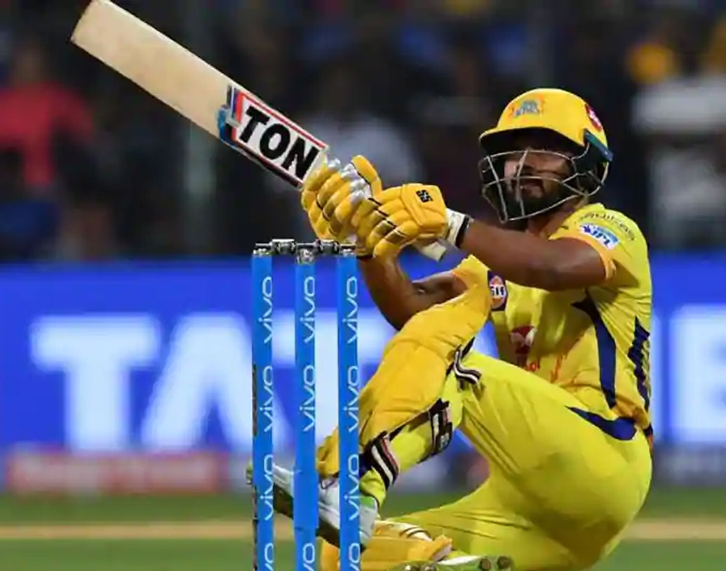 চেন্নাই সুপার কিংসের অন্যতম তারকা ক্রিকেটার কেদার যাদব। সিএসকের মিডল অর্ডারের অন্যতম ভারসা তিনিই। মহেন্দ্র সিংহ ধোনির সঙ্গে তাঁর পার্টনারশিপ বিপক্ষ দলের জন্য ত্রাসের কারণ হতে পারে।