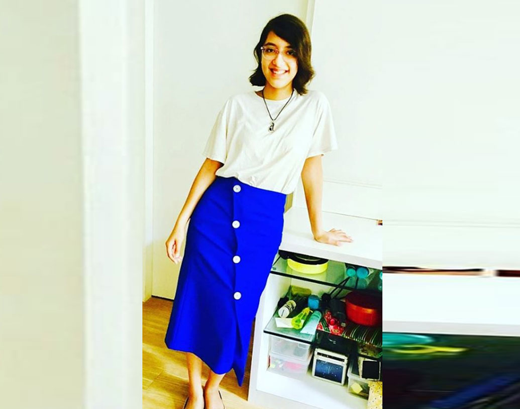 উপন্যাসটির নাম দ্য হাউস দ্যট স্পুক। দেশের একটি বিখ্যাত প্রকাশনা সংস্থা এই বইটি প্রকাশ করেছে।