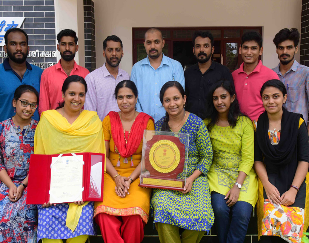 মুরলীধরন, আরতি কে, রঞ্জিত, দীপক, হাসিনা, ইভা ইগনাসিয়াস, শ্রী লক্ষ্মী-এই বিজ্ঞানীরাই রয়েছেন মূল প্রকল্পে। রয়েছেন দুই সহকারী সানি ও শ্রীধর কৃষ্ণ।