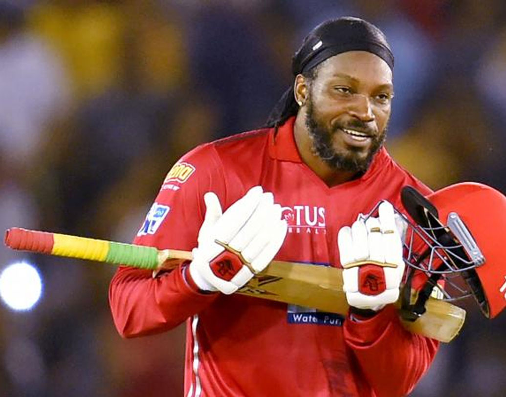 কিংস ইলেভেন পঞ্জাবের ক্রিস গেইল আইপিএলের অন্যতম সম্পদ বললে ভুল হবে না। ৩৯ বছরের গেইলের ব্যাট কেমন ঝড় তোলে, এ বার সেই অপেক্ষা।