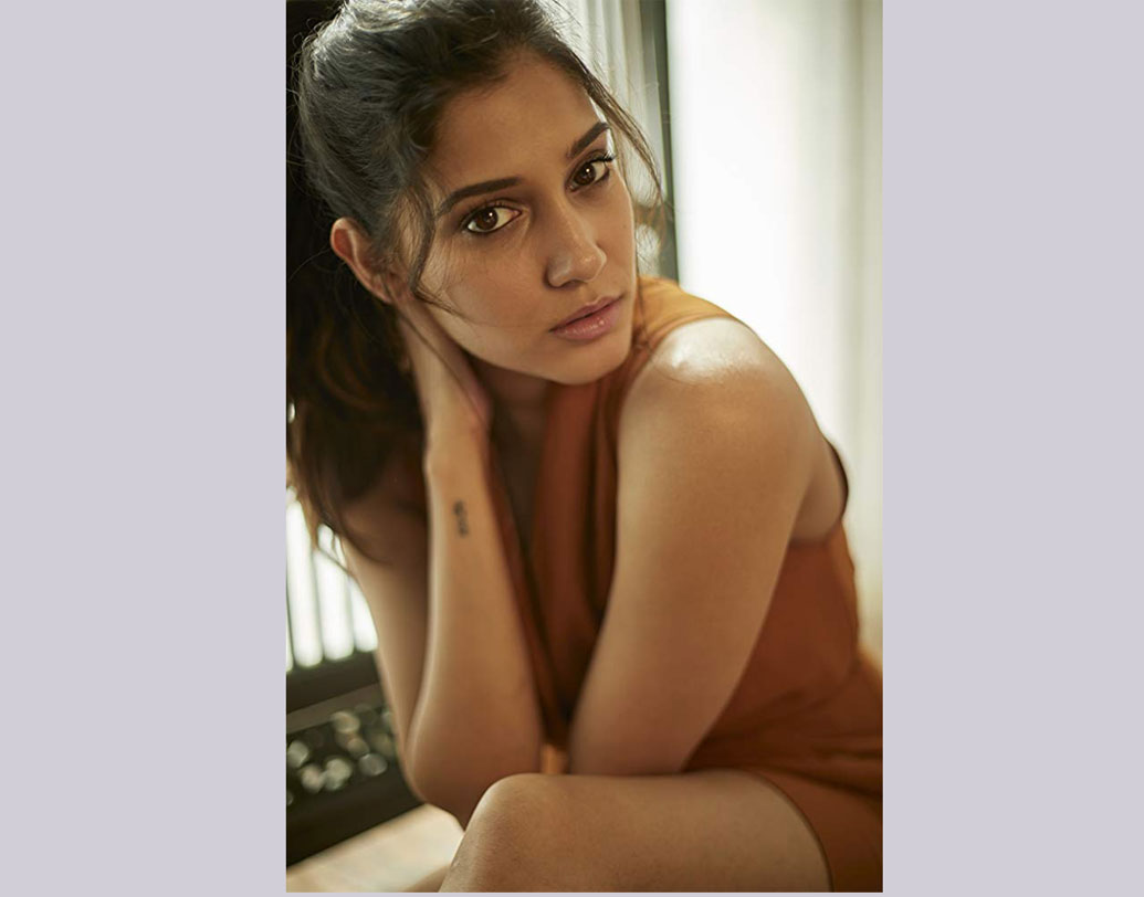 আনিশার জীবনের সবচেয় বড় অনুপ্রেরণা তাঁর মা, এমনটাই জানিয়েছিলেন নায়িকা।