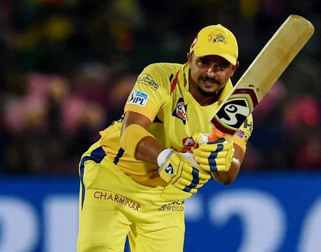 এই তালিকায় সবার উপরে রয়েছেন সুরেশ রায়না। চেন্নাই সুপার কিংস, গুজরাত লায়নস, দু’টি দলের হয়েই চমৎকার খেলেছেন রায়না। ১৭৬টি ম্যাচ খেলে তাঁর স্কোর ৪৯৮৫ রান। গড় ৩৪.৩৭।